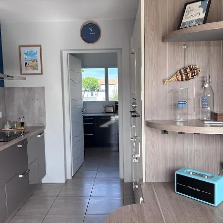 Willa Avec Jacuzzi Proche De La Plage, Velo A Disposition