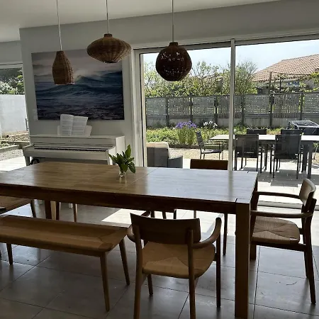 Avec Jacuzzi Proche De La Plage, Velo A Disposition *