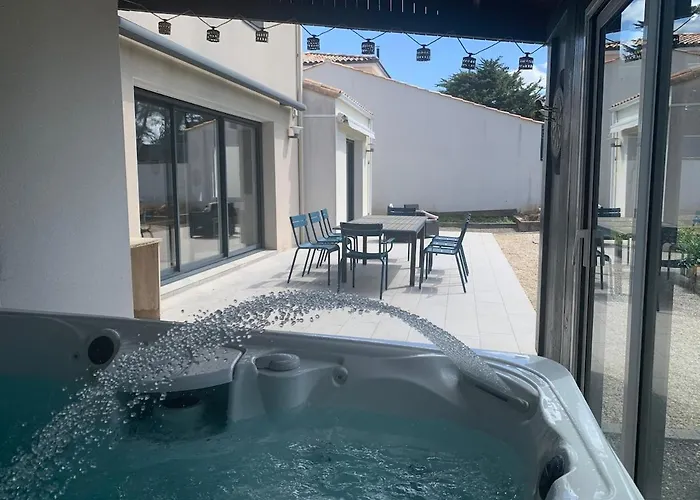 Avec Jacuzzi Proche De La Plage, Vélo à Disposition * Brétignolles-sur-Mer