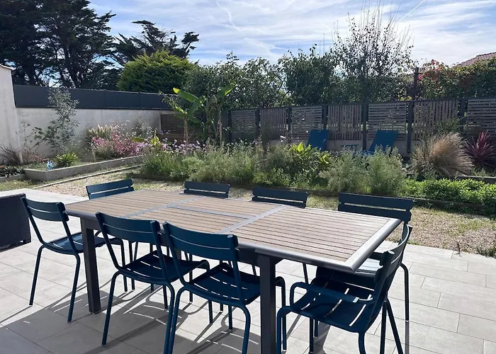 Avec Jacuzzi Proche De La Plage, Vélo à Disposition