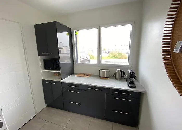 Avec Jacuzzi Proche De La Plage, Vélo à Disposition Villa