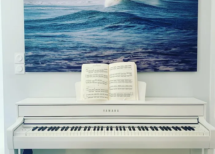 Avec Jacuzzi Proche De La Plage, Vélo à Disposition